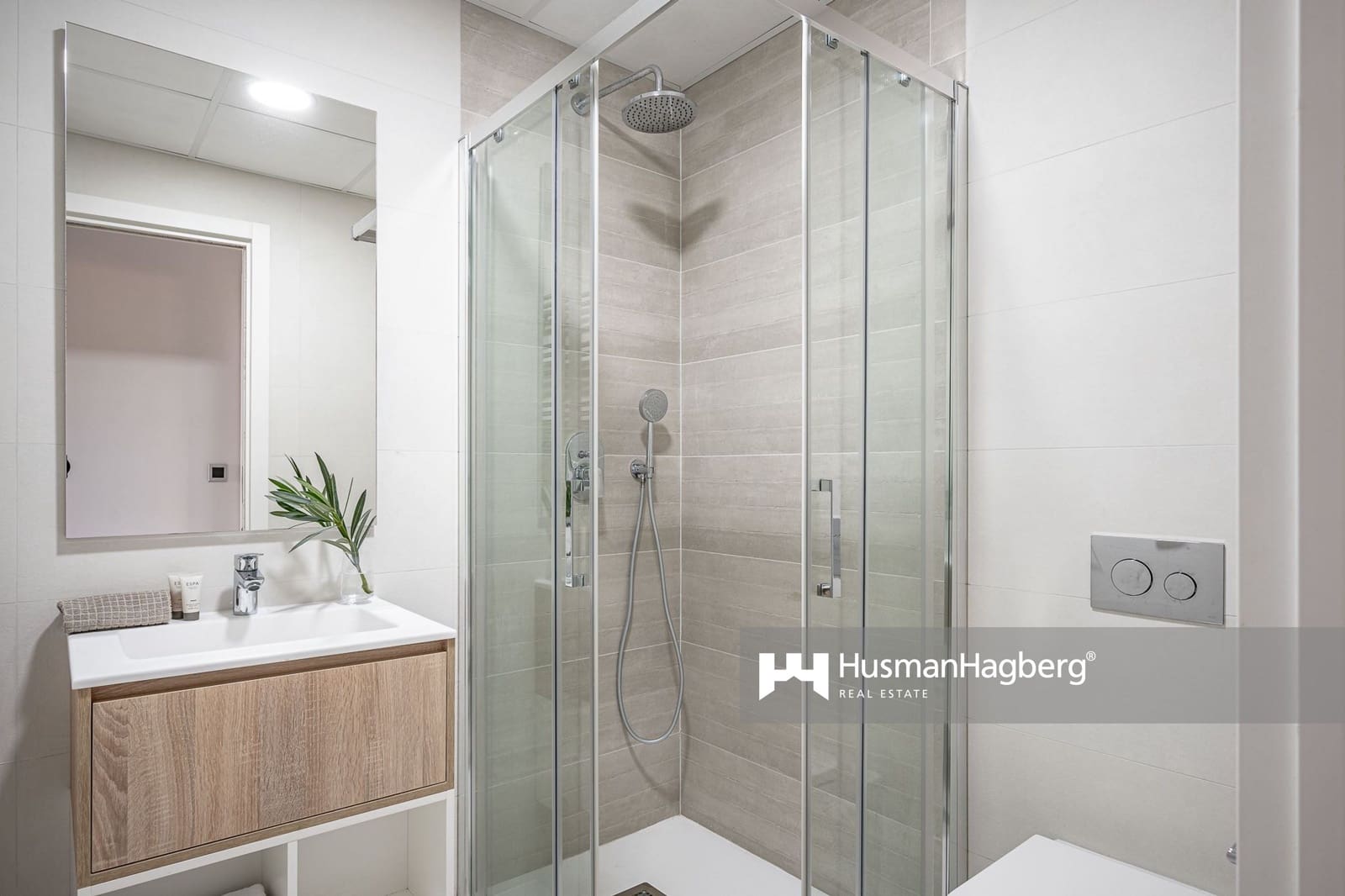 2 soverom Leilighet til salgs i Benidorm med svømmebasseng - € 529 000 (Ref: 9395604)