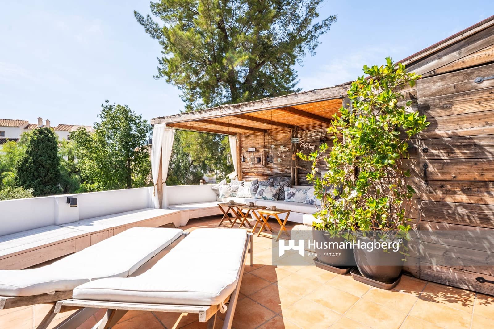 2 bedroom Townhouse for sale in Altea - € 750,000 (Ref: 9398079)