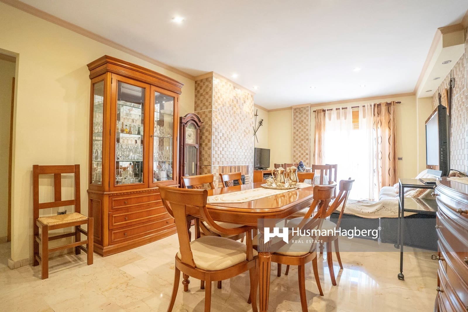 4 quarto Casa em Banda para venda em La Nucia - 307 000 € (Ref: 9400408)