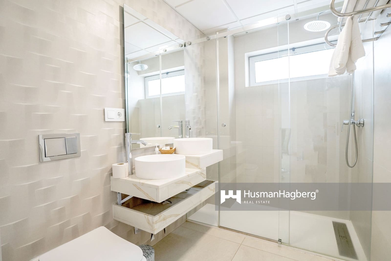 2 soverom Leilighet til salgs i Benidorm med svømmebasseng - € 299 999 (Ref: 9400421)