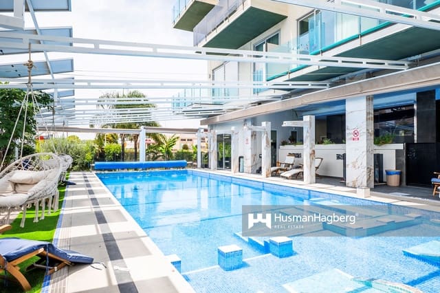 2 soveværelse Lejlighed til salg i Benidorm med swimmingpool - € 299.999 (Ref: 9400421)