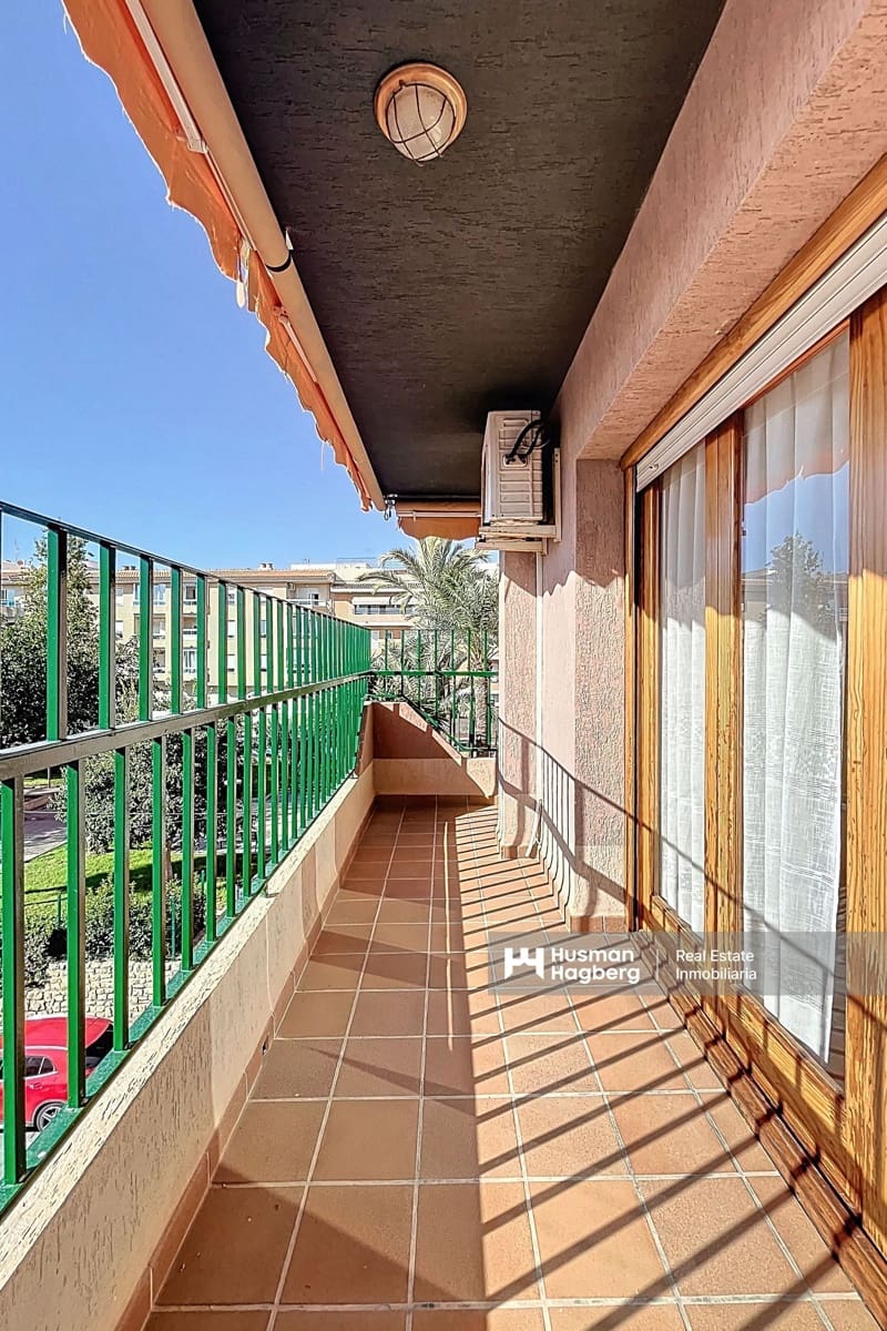 4 sovrum Villa till salu i Alfaz del Pi / L'Alfas del Pi med pool - 555 000 € (Ref: 9402925)