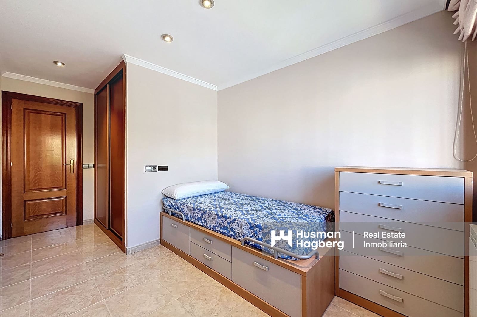 4 sovrum Villa till salu i Alfaz del Pi / L'Alfas del Pi med pool - 555 000 € (Ref: 9402925)