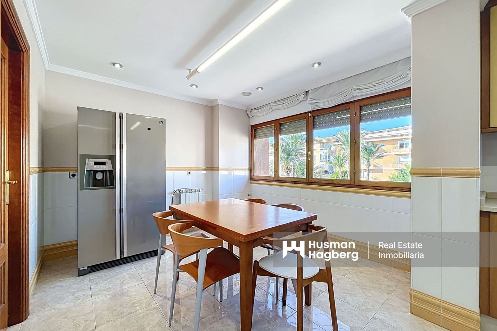 4 sovrum Villa till salu i Alfaz del Pi / L'Alfas del Pi med pool - 555 000 € (Ref: 9402925)