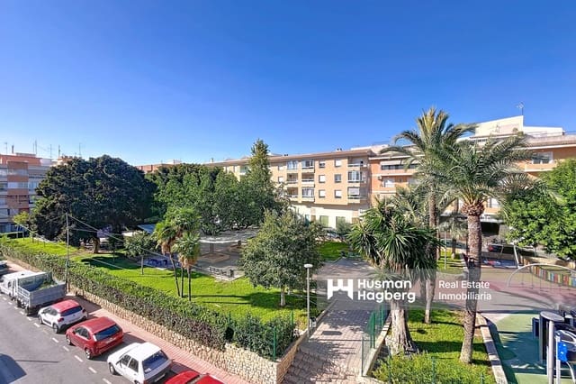 4 sovrum Villa till salu i Pueblo - Urbanizaciones, Alfaz del Pi / L'Alfàs del Pi med pool - 555 000 € (Ref: 9402925)