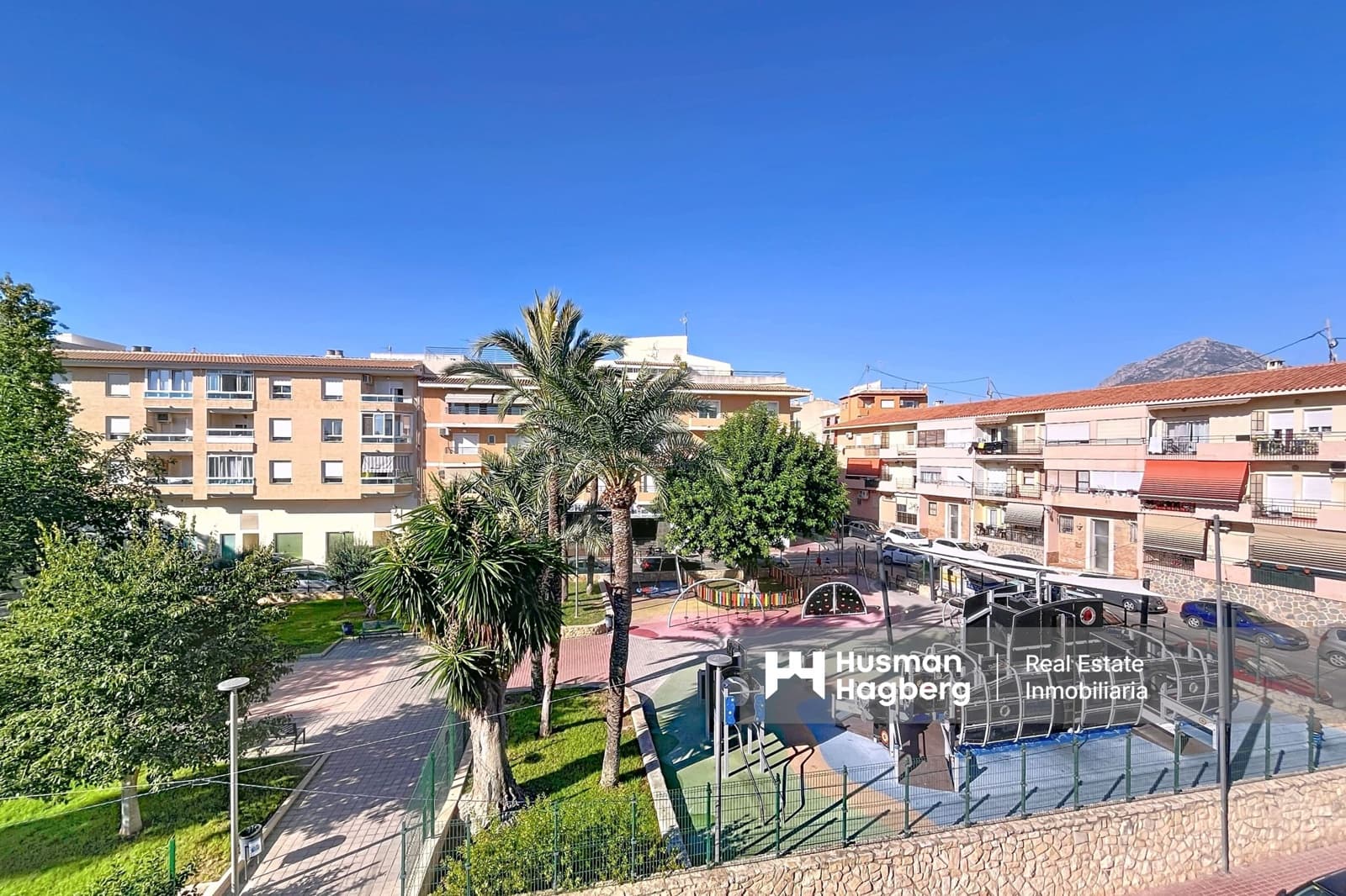 4 sovrum Villa till salu i Alfaz del Pi / L'Alfas del Pi med pool - 555 000 € (Ref: 9402925)