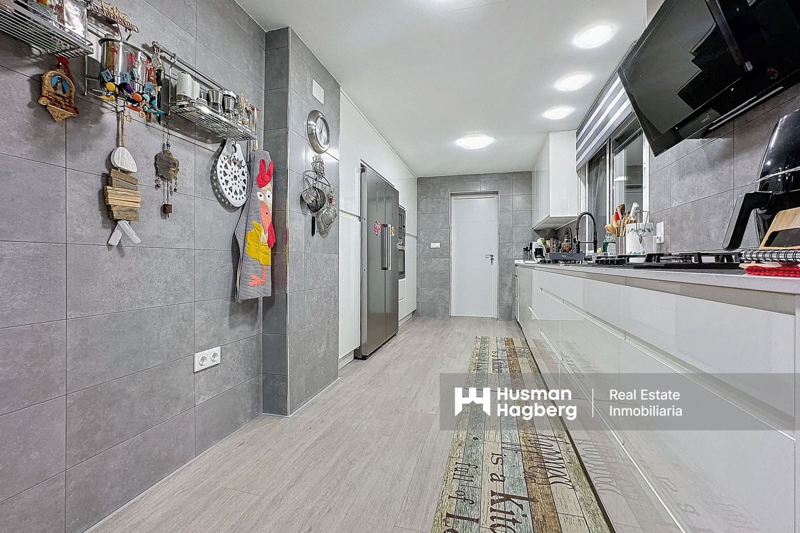 4 quarto Moradia para venda em La Nucia com piscina - 765 000 € (Ref: 9402938)