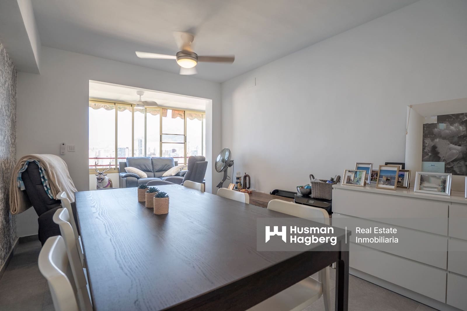 3 soveværelse Lejlighed til salg i Benidorm med swimmingpool - € 425.000 (Ref: 9402940)