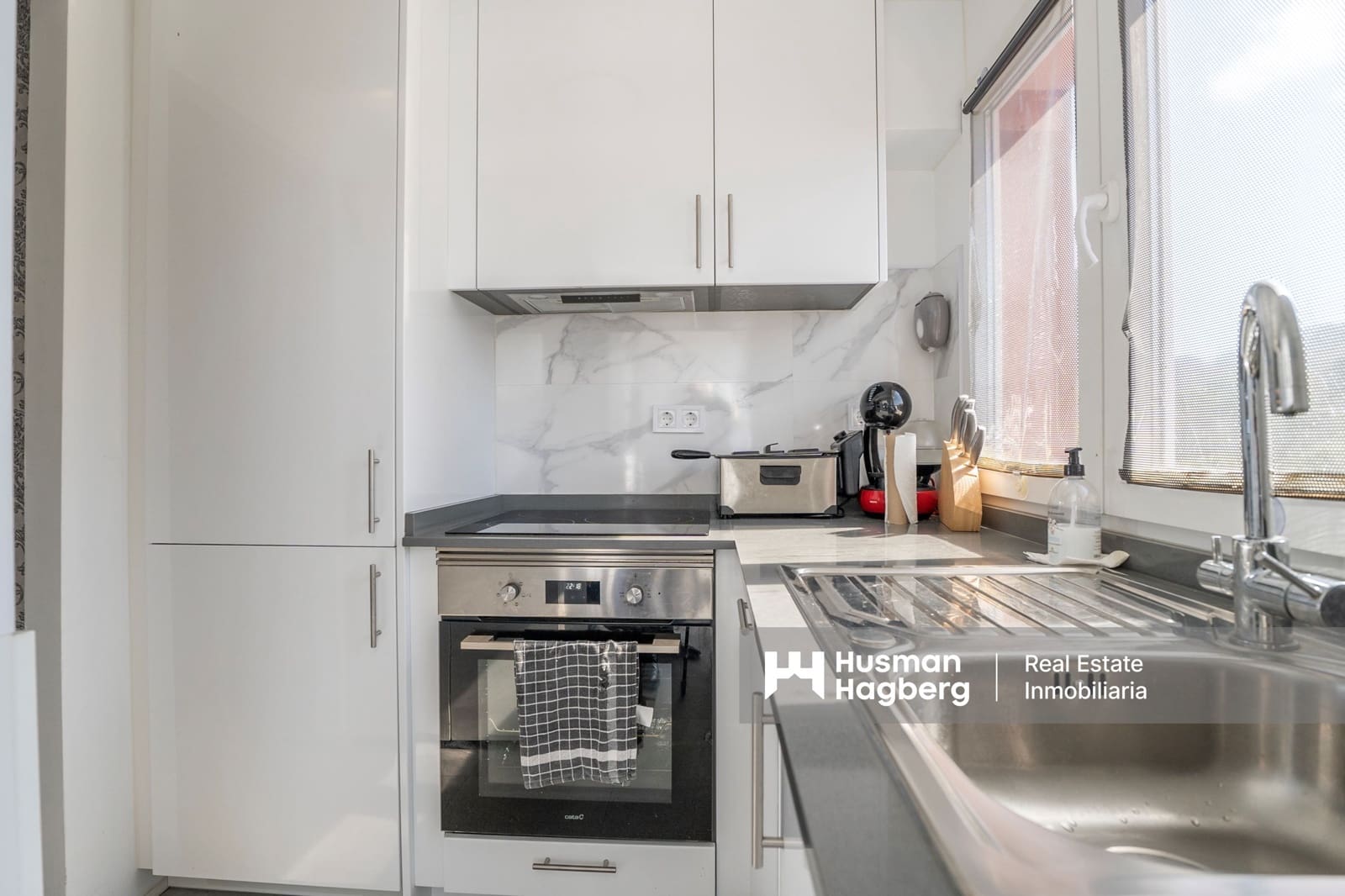 3 soveværelse Lejlighed til salg i Benidorm med swimmingpool - € 425.000 (Ref: 9402940)