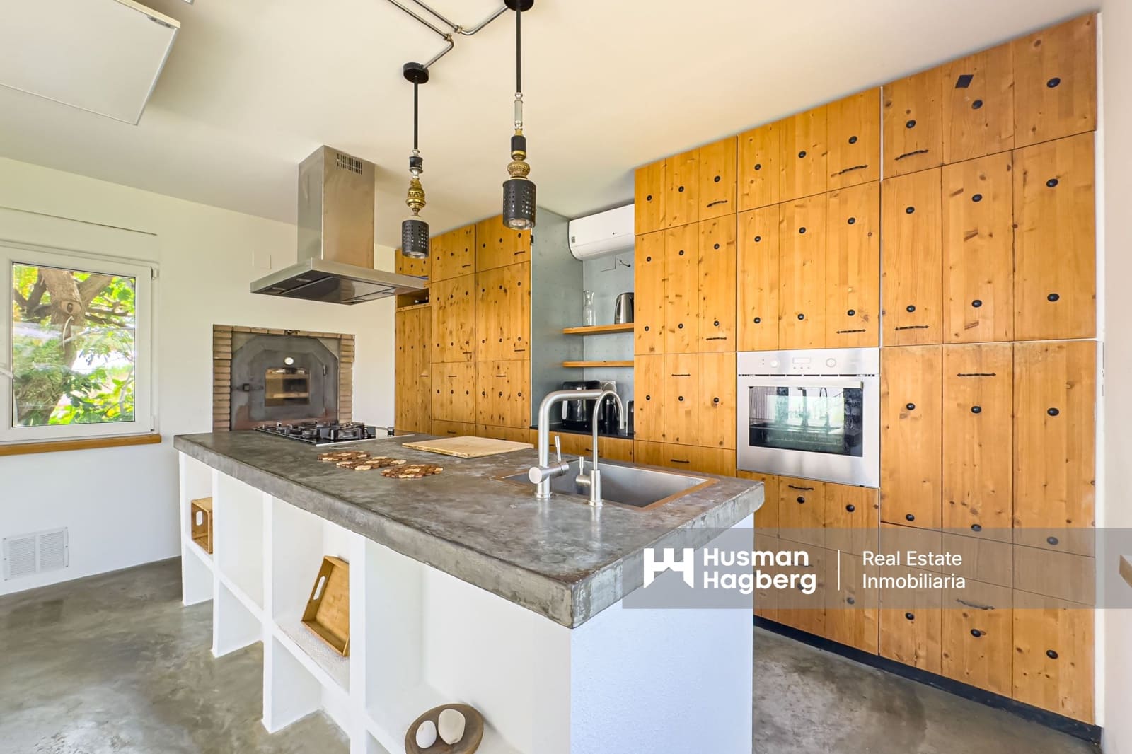 5 bedroom Villa for sale in Polop with pool - € 375,000 (Ref: 9432877)