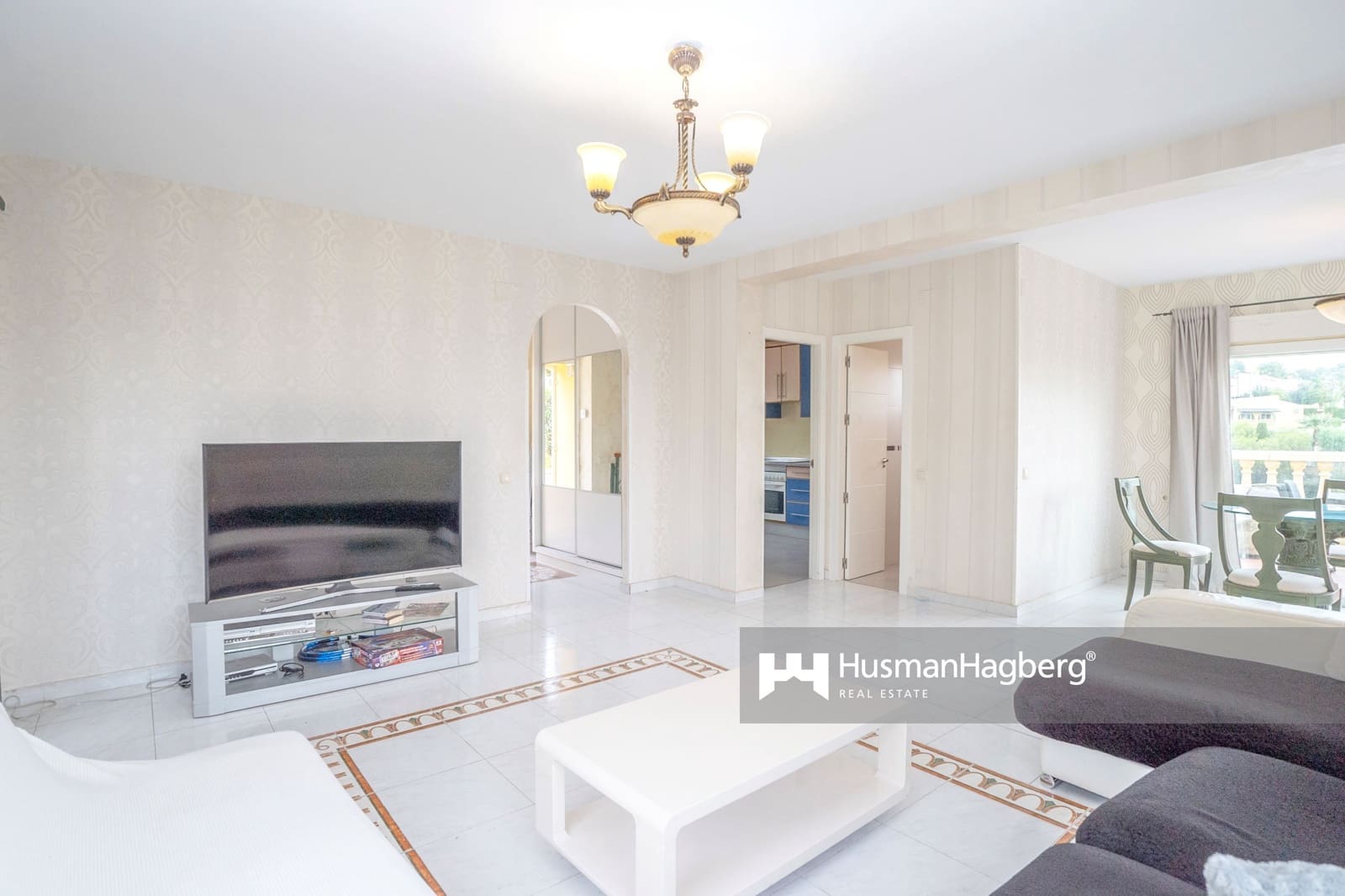 4 makuuhuone Huvila myytävänä paikassa La Nucia mukana uima-altaan - 590 000 € (Ref: 9441694)