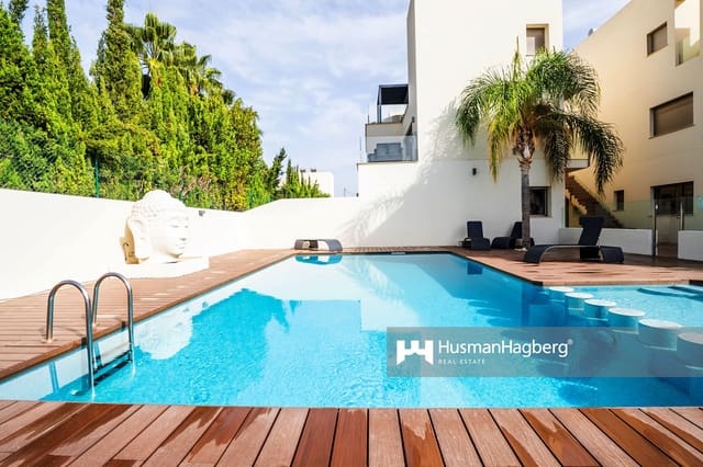 3 quarto Apartamento para venda em L'Almadrava - L'Estanyó, Dénia com piscina - 315 000 € (Ref: 9442928)