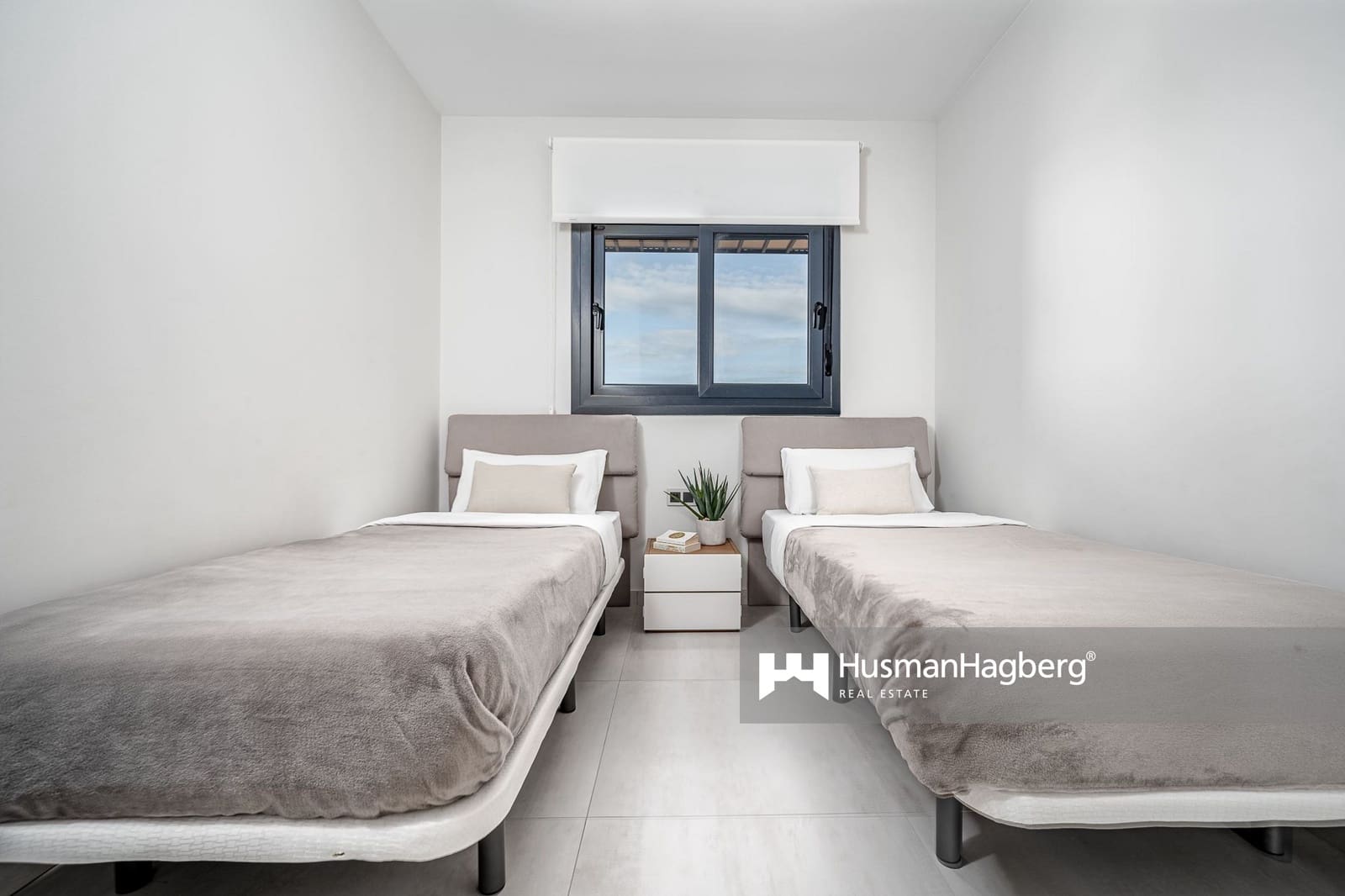 2 soveværelse Lejlighed til salg i Benidorm med swimmingpool - € 529.000 (Ref: 9448758)