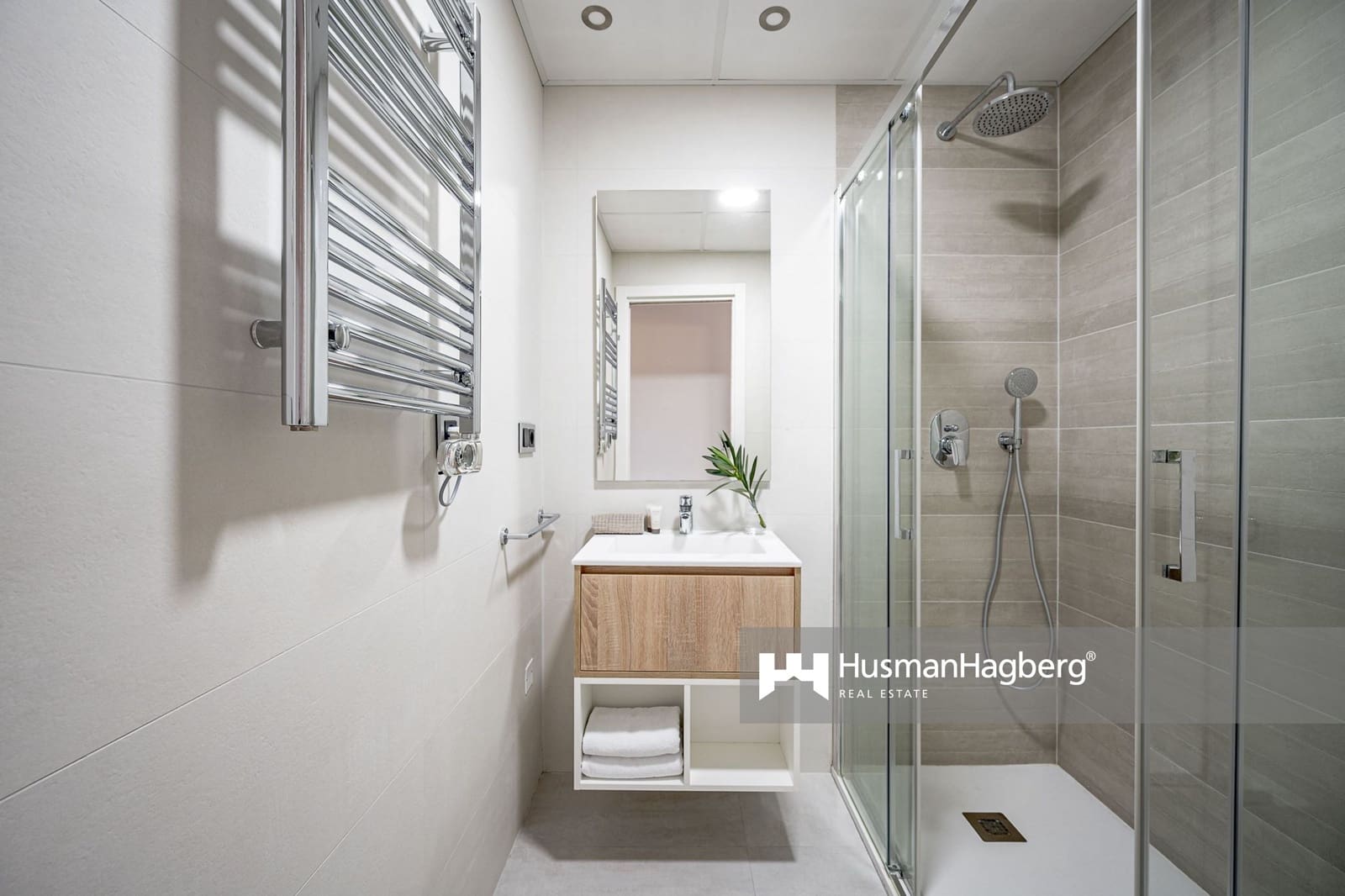 2 soveværelse Lejlighed til salg i Benidorm med swimmingpool - € 529.000 (Ref: 9448758)