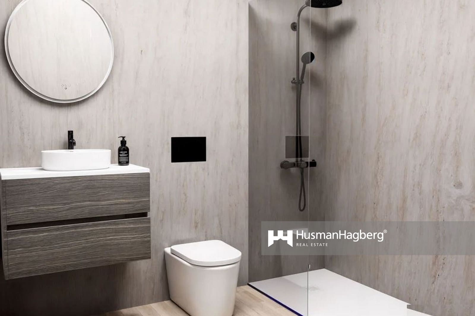 Apartamento de 2 habitaciones en Benidorm en venta con piscina - 279.900 € (Ref: 9450085)