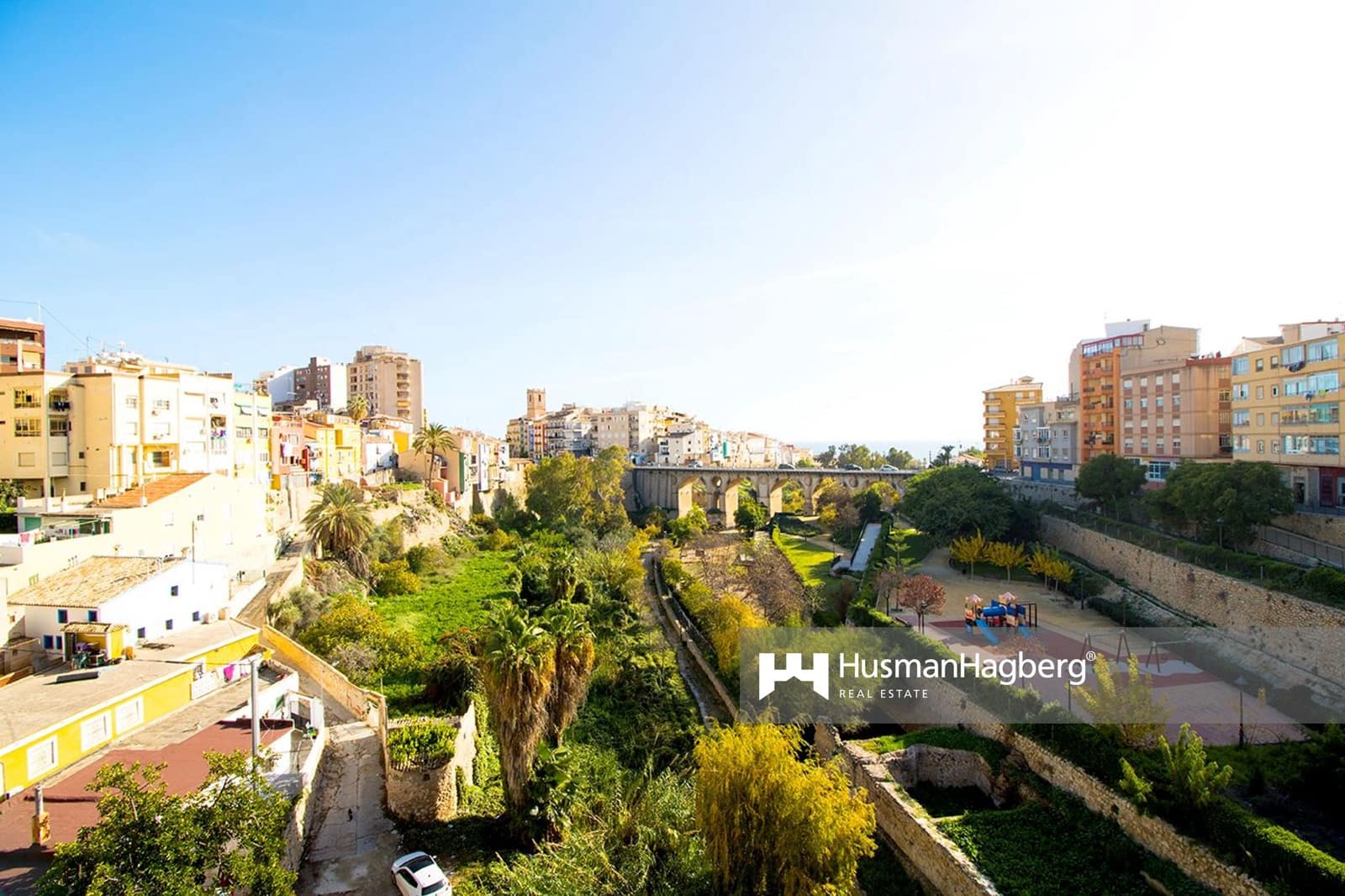 2 bedroom Apartment for sale in La Villajoyosa / Vila Joiosa with pool - € 495,000 (Ref: 9450087)