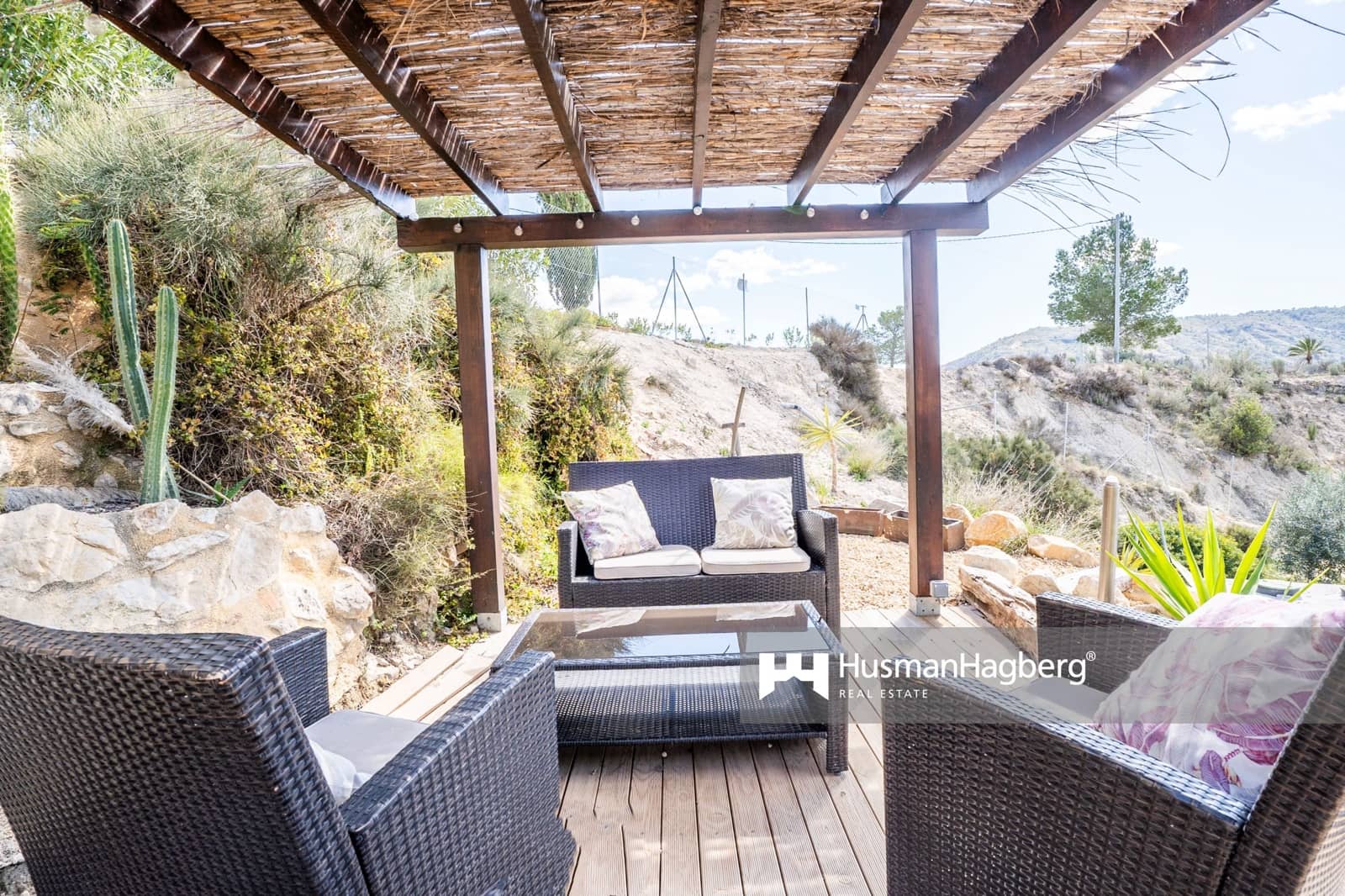 Chalet de 3 habitaciones en Relleu en venta con piscina - 709.000 € (Ref: 9450089)