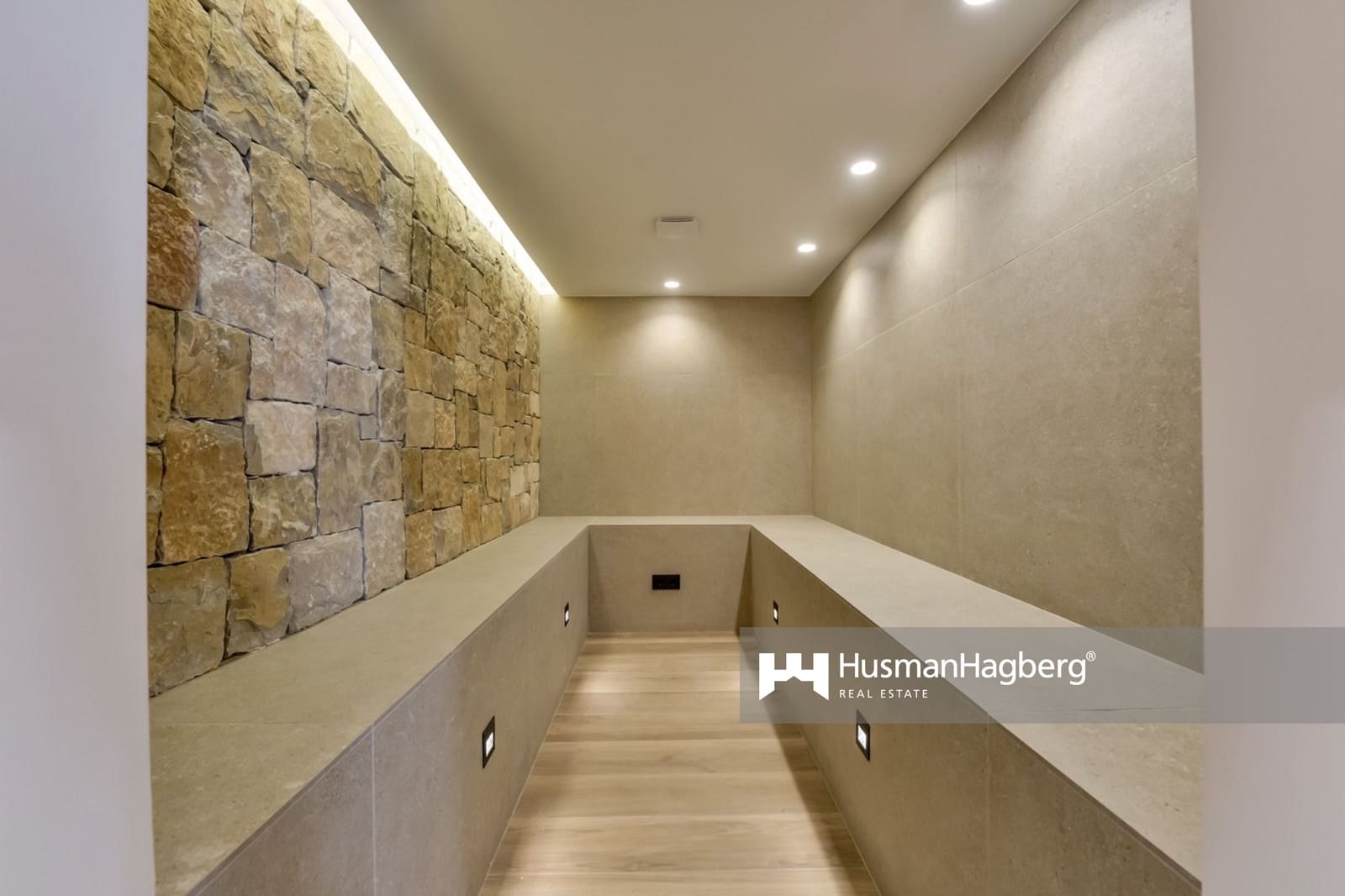 5 bedroom Villa for sale in Altea with pool - € 1,695,000 (Ref: 9453073)