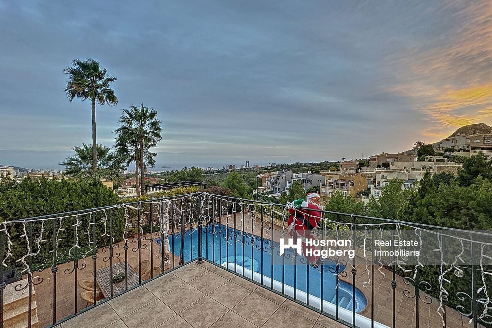 4 Zimmer Villa zu verkaufen in La Nucia mit Pool - 765.000 € (Ref: 9455729)