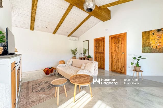 Chalet de 5 habitaciones en Polop en venta con piscina - 375.000 € (Ref: 9460959)