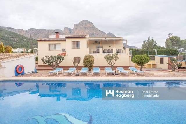 8 sypialnia Willa na sprzedaż w Polop z basenem - 689 000 € (Ref: 9471931)