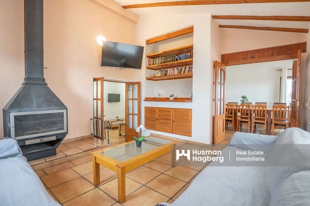 8 sypialnia Willa na sprzedaż w Polop z basenem - 689 000 € (Ref: 9471931)