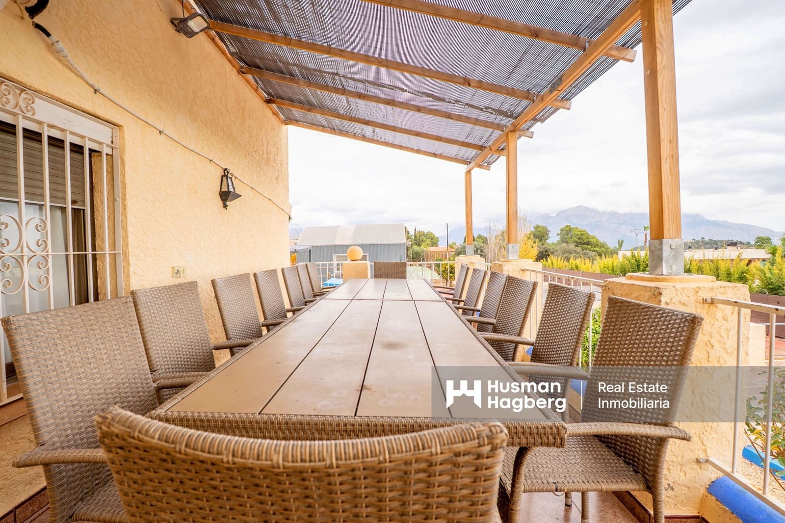 8 makuuhuone Huvila myytävänä paikassa Polop mukana uima-altaan - 689 000 € (Ref: 9471931)