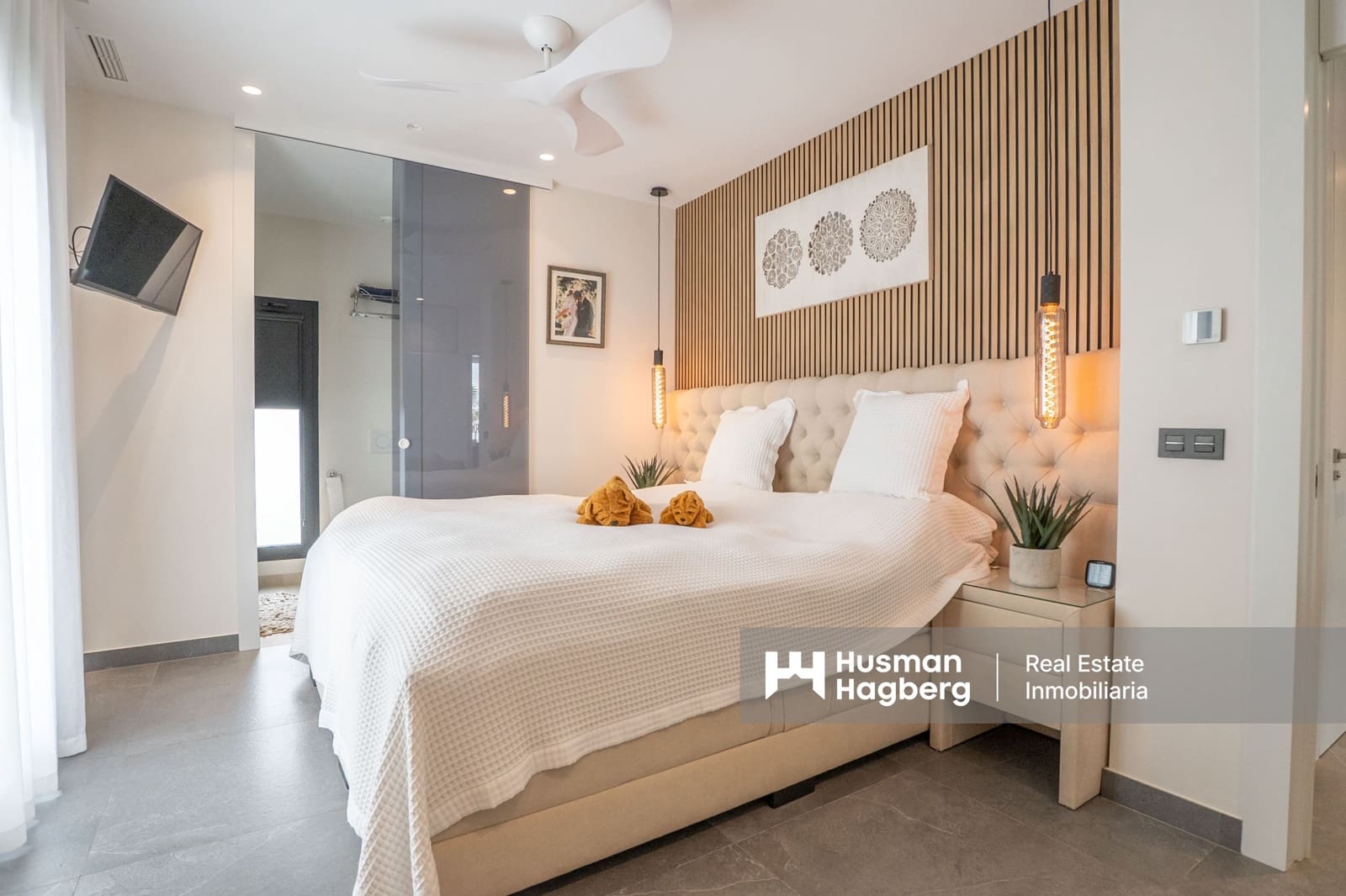 Chalet de 2 habitaciones en Benidorm en venta con piscina - 675.000 € (Ref: 9471933)