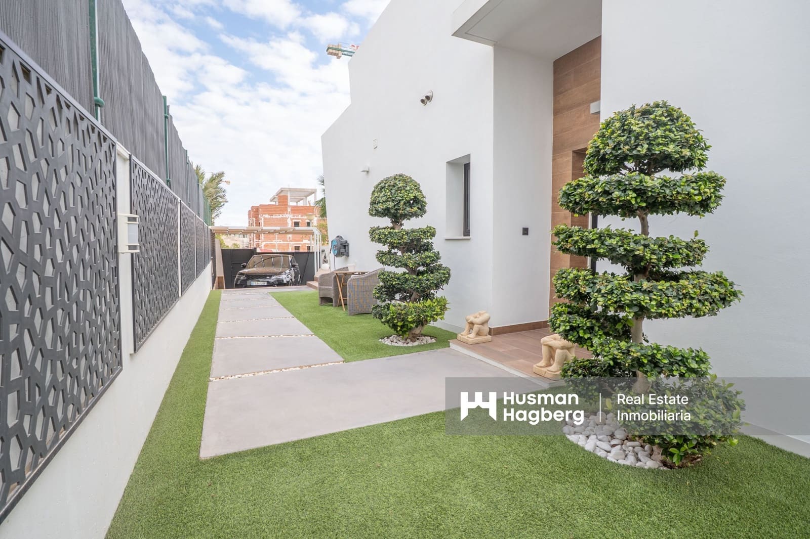 Chalet de 2 habitaciones en Benidorm en venta con piscina - 675.000 € (Ref: 9471933)