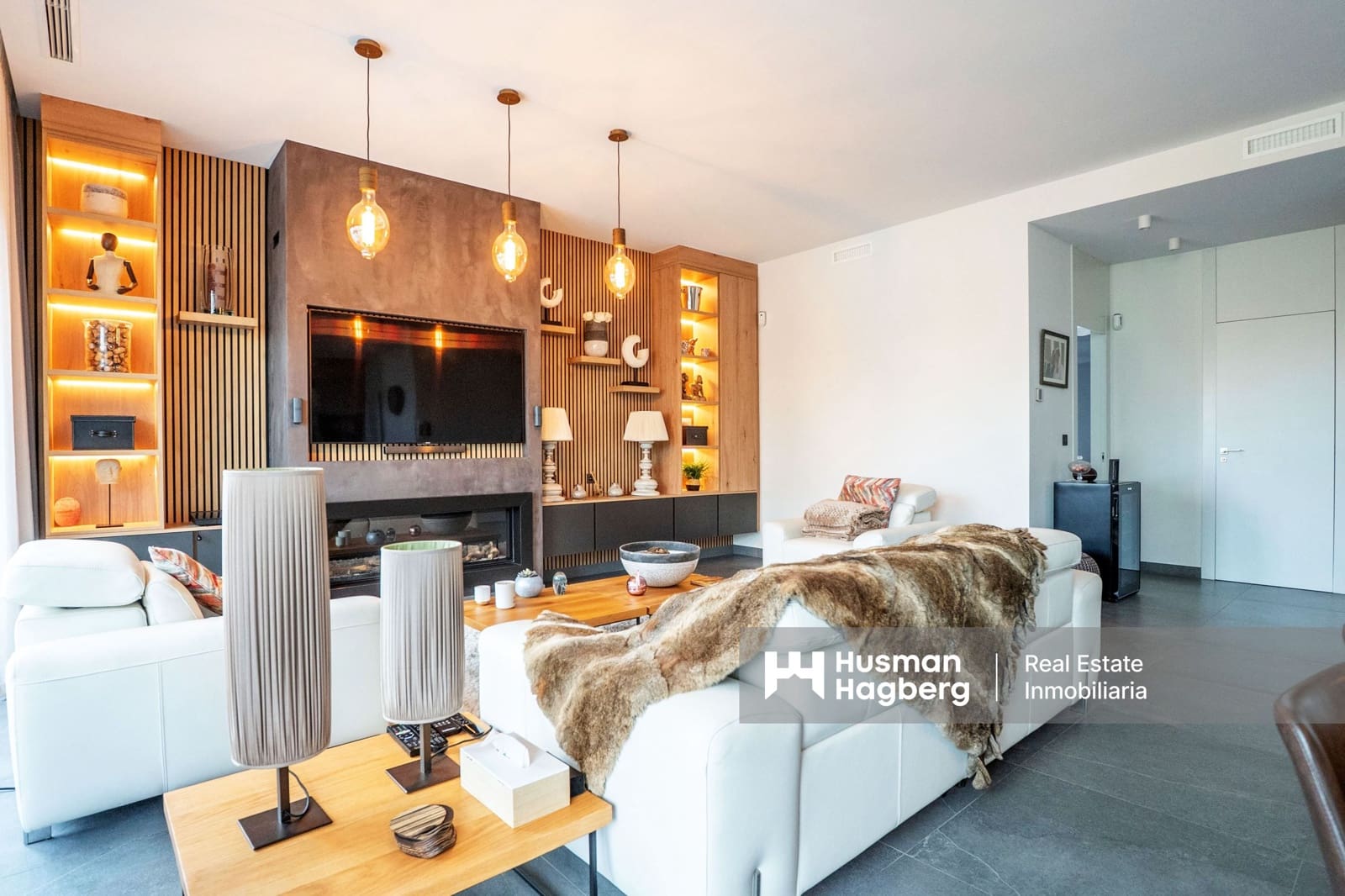 2 soveværelse Villa til salg i Benidorm med swimmingpool - € 675.000 (Ref: 9471933)