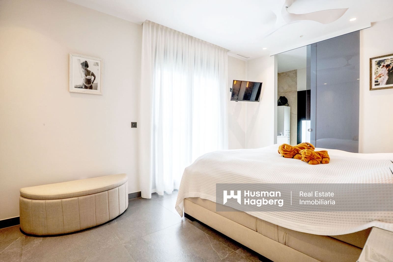 2 soveværelse Villa til salg i Benidorm med swimmingpool - € 675.000 (Ref: 9471933)