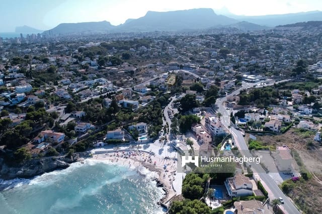 4 Zimmer Villa zu verkaufen in Moraira, Teulada-Moraira mit Pool - 1.800.000 € (Ref: 9475070)