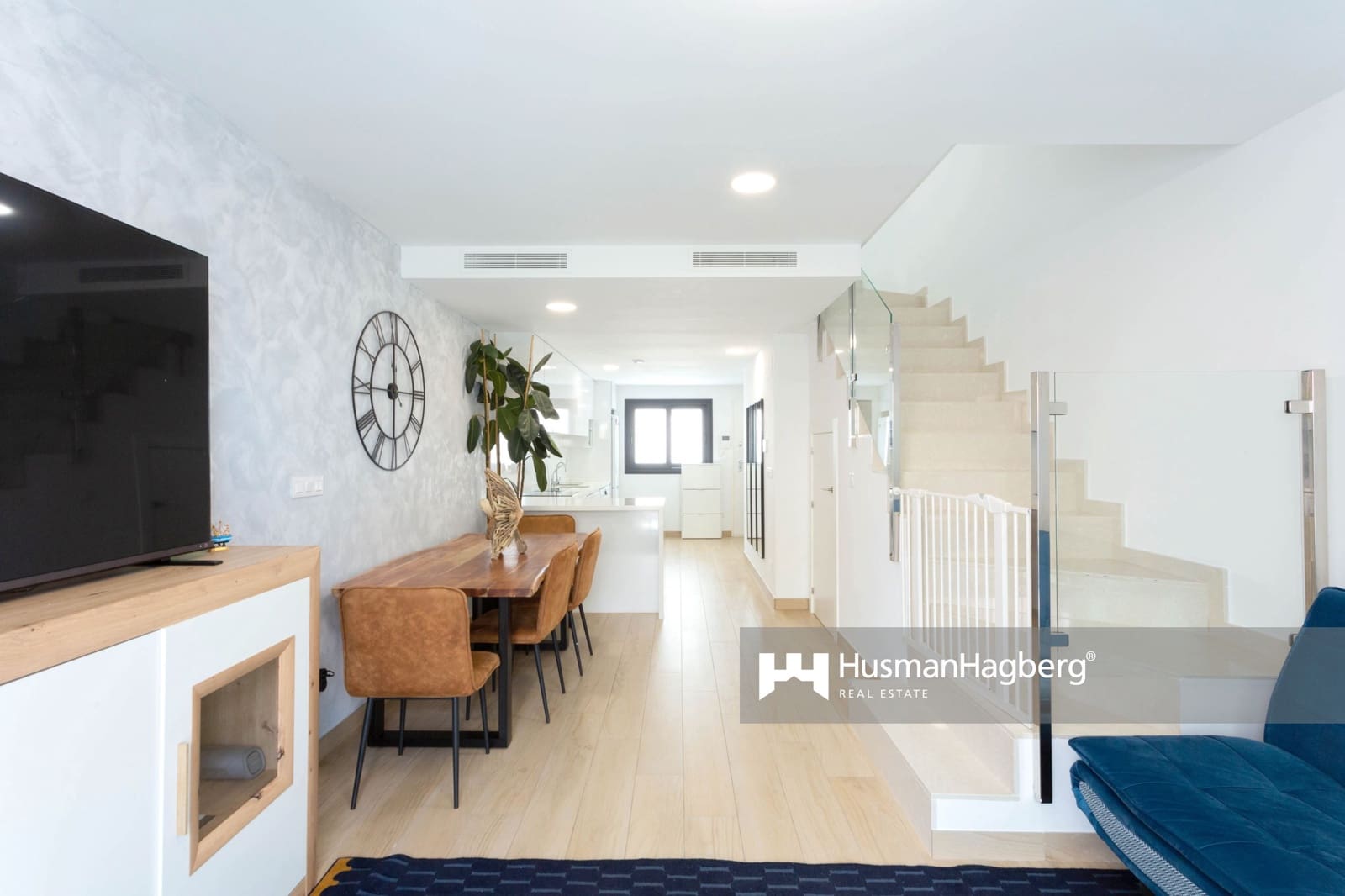 2 makuuhuone Omakotitalo myytävänä paikassa Benidorm mukana uima-altaan - 330 000 € (Ref: 9479017)