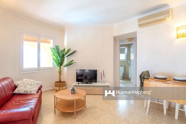 5 soverom Villa til salgs i El Montgó, Dénia med svømmebasseng - € 876 000 (Ref: 9481704)