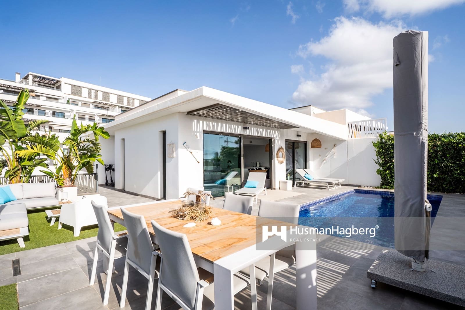 4 soverom Villa til salgs i Benidorm med svømmebasseng - € 699 000 (Ref: 9483360)