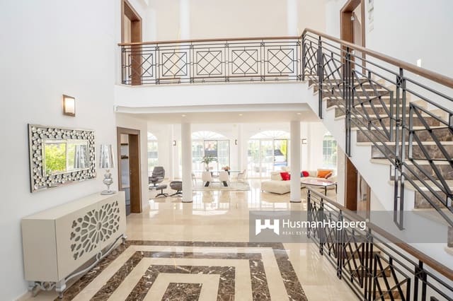 5 soverom Villa til salgs i Pueblo - Urbanizaciones, Alfaz del Pi / L'Alfàs del Pi med svømmebasseng - € 1 600 000 (Ref: 9483363)