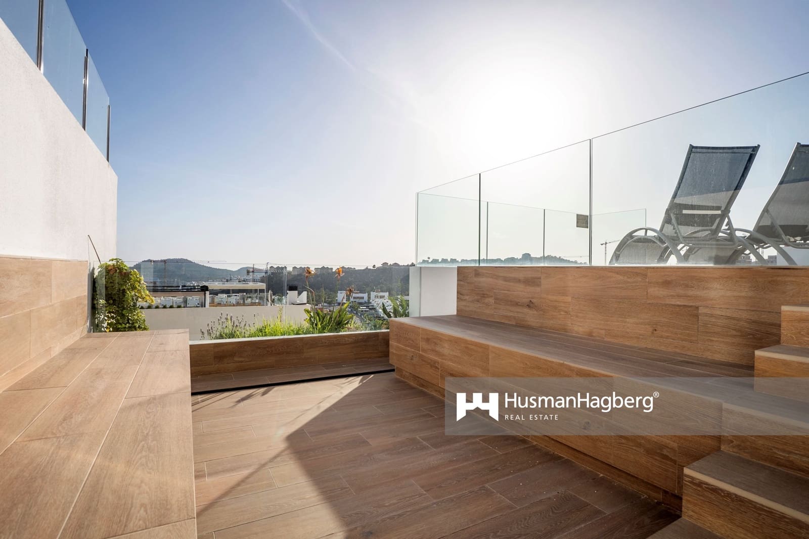 4 bedroom Villa for sale in Benidorm with pool - € 1,750,000 (Ref: 9483367)