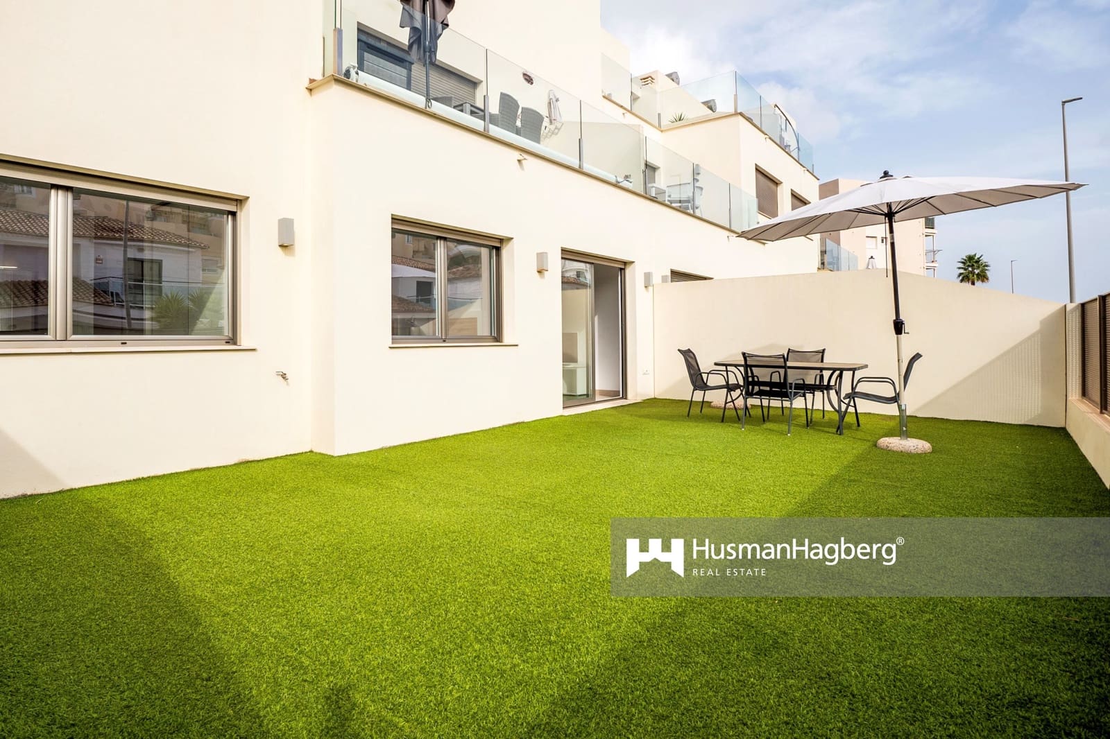 3 bedroom Apartment for sale in Denia with pool - € 315,000 (Ref: 9483370)