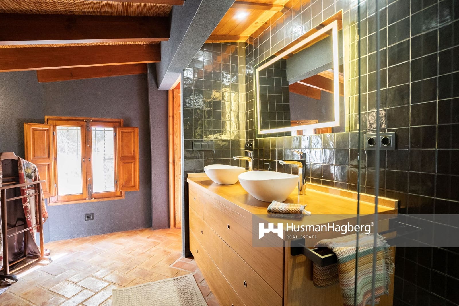 3 bedroom Villa for sale in Relleu with pool - € 709,000 (Ref: 9488065)