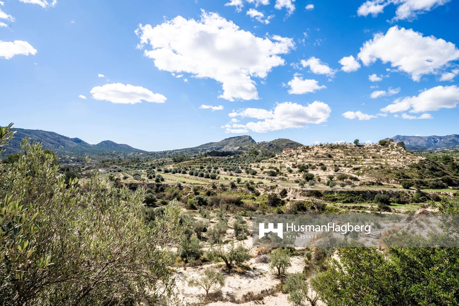 3 bedroom Villa for sale in Relleu with pool - € 709,000 (Ref: 9488065)