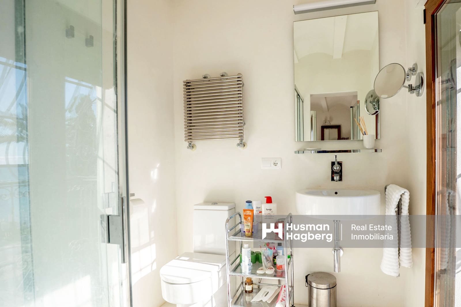 4 makuuhuone Omakotitalo myytävänä paikassa Altea - 1 300 000 € (Ref: 9508117)