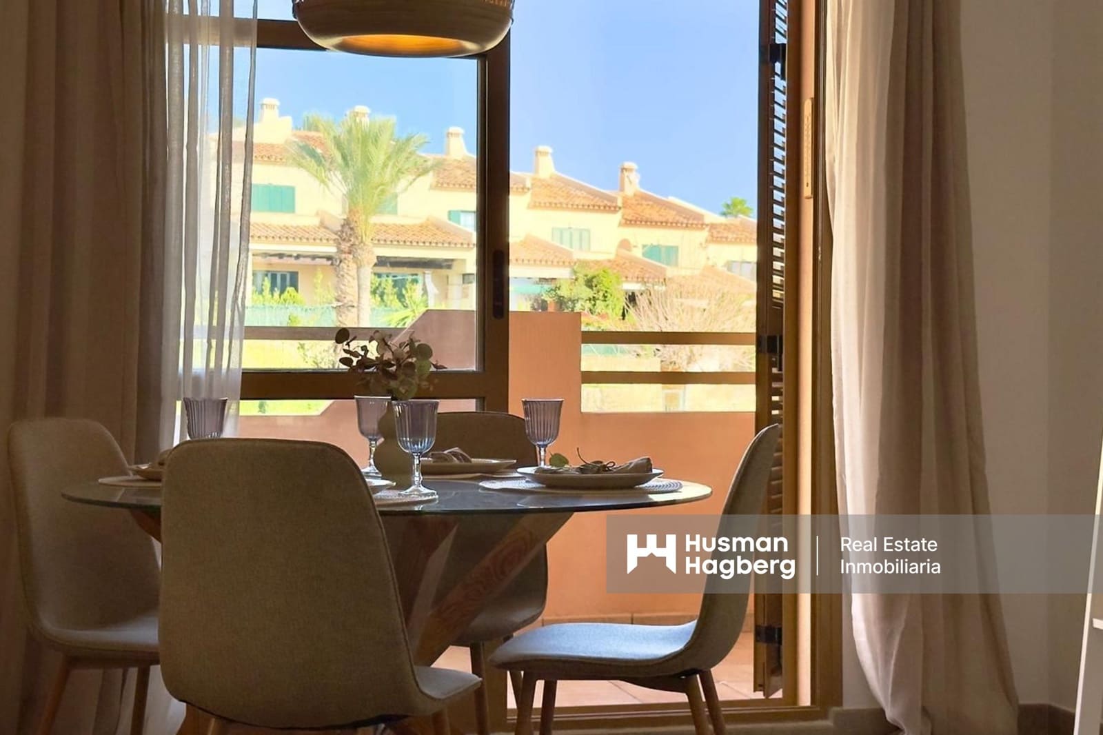 2 sovrum Lägenhet till salu i Benidorm med pool - 260 000 € (Ref: 9508135)