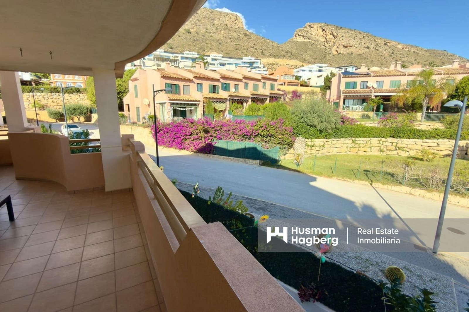 2 sovrum Lägenhet till salu i Benidorm med pool - 260 000 € (Ref: 9508135)