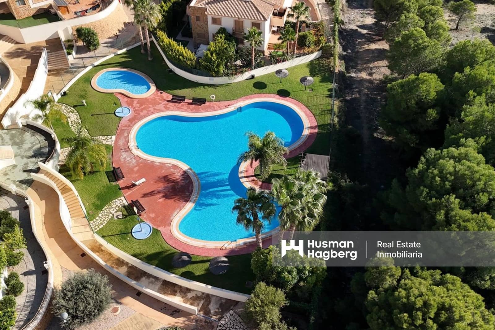 2 sovrum Lägenhet till salu i Benidorm med pool - 260 000 € (Ref: 9508135)