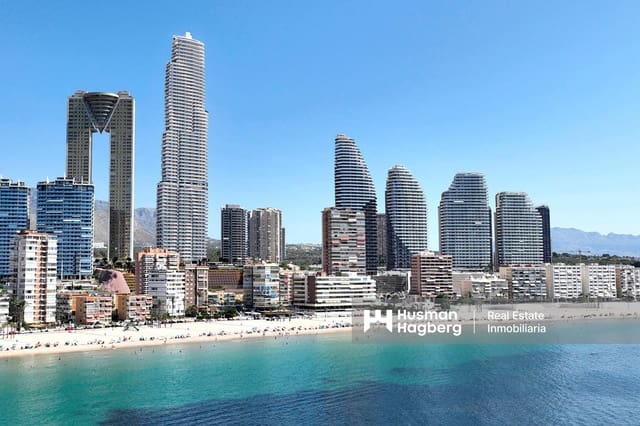 4 bedroom Apartment for sale in Playa Poniente, Benidorm with pool - € 1,946,000 (Ref: 9508136)