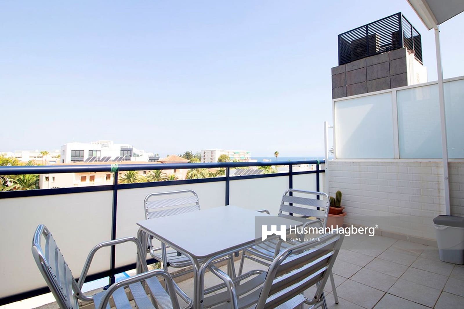 Apartamento de 3 habitaciones en Dénia en venta con piscina - 485.000 € (Ref: 9521143)
