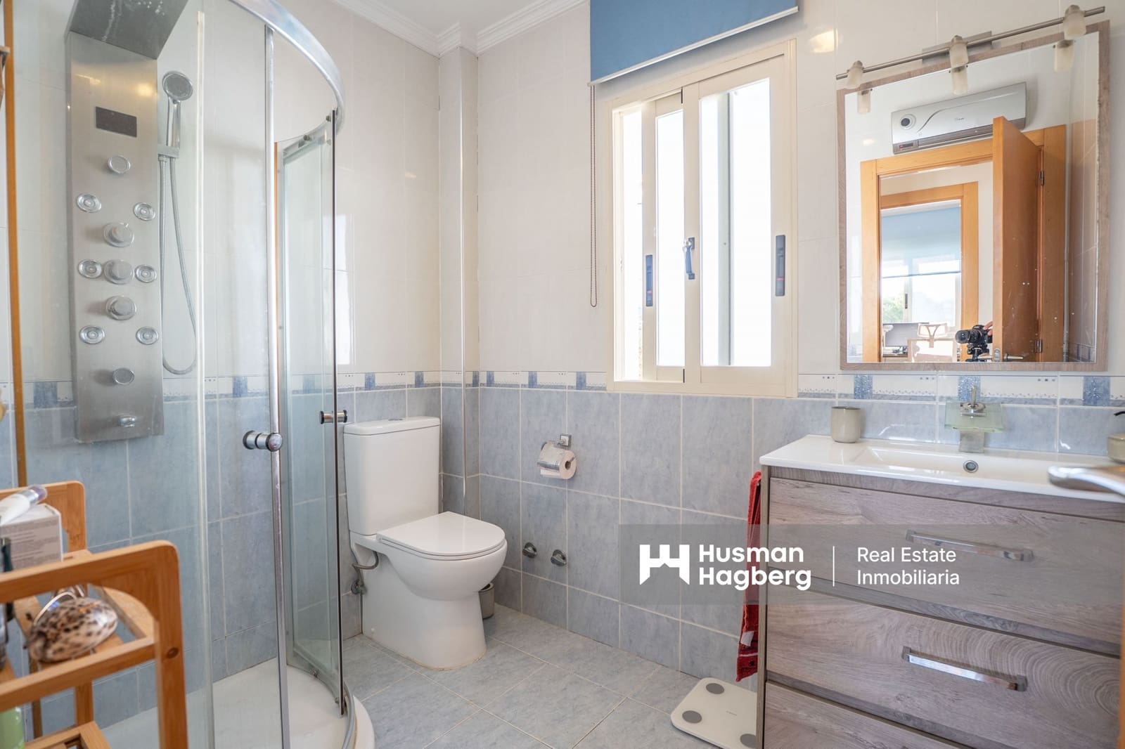 4 sypialnia Willa na sprzedaż w Alfaz del Pi / L'Alfas del Pi - 398 000 € (Ref: 9521151)