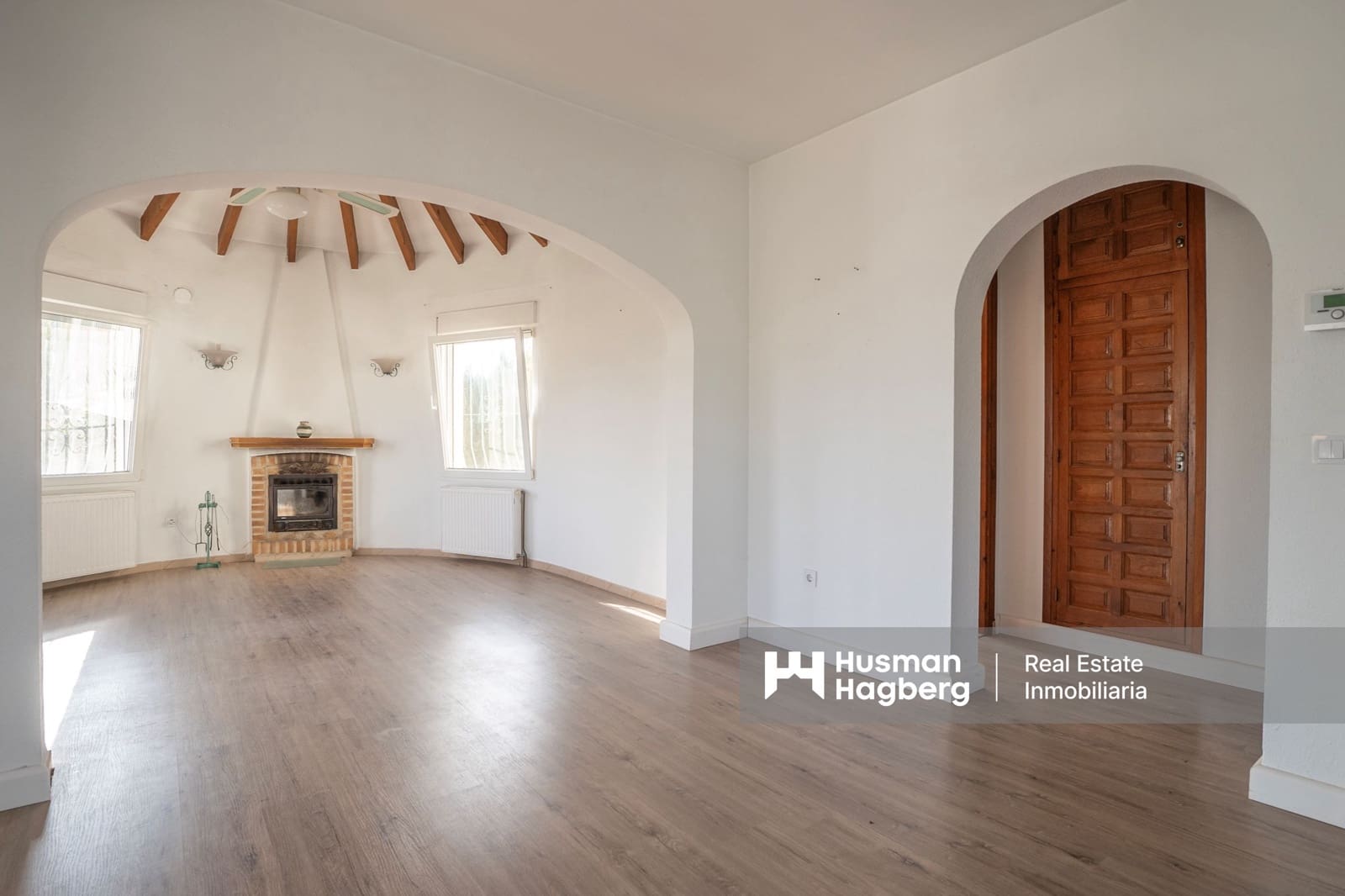 Chalet de 2 habitaciones en Calpe / Calp en venta con piscina - 448.000 € (Ref: 9521153)