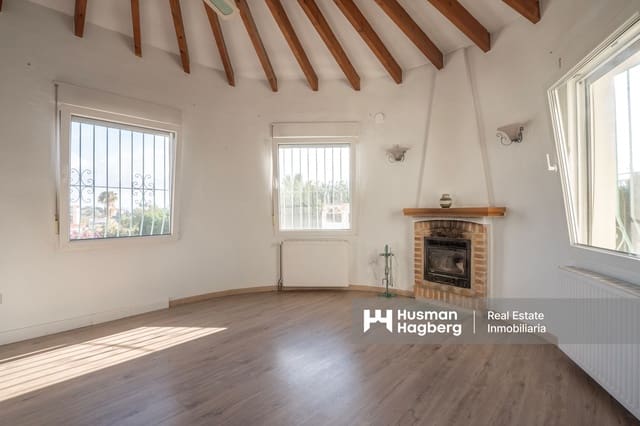 Chalet de 2 habitaciones en Cometa - Carrió, Calpe / Calp en venta con piscina - 448.000 € (Ref: 9521153)