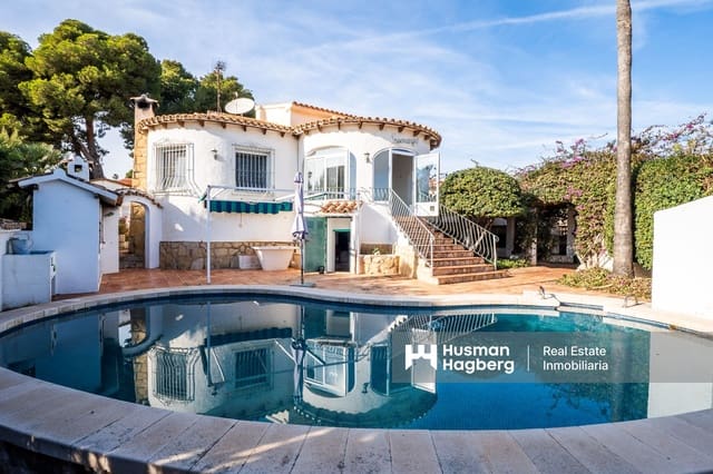 Chalet de 2 habitaciones en Cometa - Carrió, Calpe / Calp en venta con piscina - 448.000 € (Ref: 9521153)